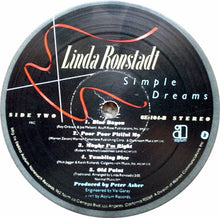 Charger l&#39;image dans la galerie, Linda Ronstadt : Simple Dreams (LP, Album, PRC)
