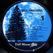 Laden Sie das Bild in den Galerie-Viewer, Dan Fogelberg : High Country Snows (LP, Album, Pit)
