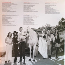 Laden Sie das Bild in den Galerie-Viewer, Lana Del Rey : Chemtrails Over The Country Club (LP, Album, Gat)
