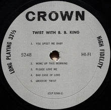 Laden Sie das Bild in den Galerie-Viewer, B.B. King : Twist With B.B. King (LP)
