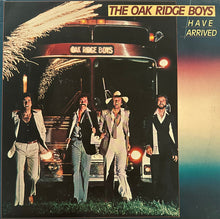 Laden Sie das Bild in den Galerie-Viewer, The Oak Ridge Boys : The Oak Ridge Boys Have Arrived (LP, Album, RE, Pin)
