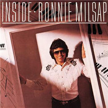 Laden Sie das Bild in den Galerie-Viewer, Ronnie Milsap : Inside (LP, Ind)
