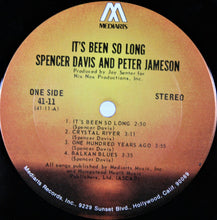 Laden Sie das Bild in den Galerie-Viewer, Spencer Davis And Peter Jameson : It&#39;s Been So Long (LP, Album)
