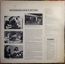 Load image into Gallery viewer, Chet Atkins : It&#39;s A Guitar World (LP, Hol)
