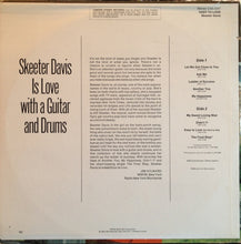 Charger l&#39;image dans la galerie, Skeeter Davis : Easy To Love (LP, Album)
