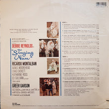 Laden Sie das Bild in den Galerie-Viewer, Debbie Reynolds : The Singing Nun (Music From The Original Sound Track) (LP, RE)

