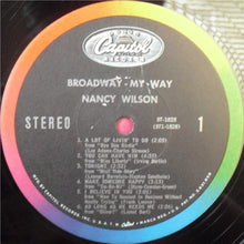 Laden Sie das Bild in den Galerie-Viewer, Nancy Wilson : Broadway - My Way (LP, Album)
