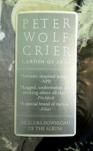 Laden Sie das Bild in den Galerie-Viewer, Peter Wolf Crier : Garden Of Arms (LP)
