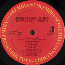 Laden Sie das Bild in den Galerie-Viewer, Harry Connick, Jr. Trio : Lofty&#39;s Roach Soufflé (LP)
