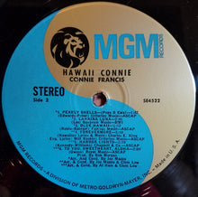 Laden Sie das Bild in den Galerie-Viewer, Connie Francis : Hawaii Connie (LP, Album)
