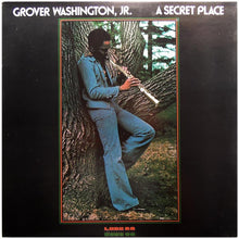 Laden Sie das Bild in den Galerie-Viewer, Grover Washington, Jr. : A Secret Place (LP, Album)
