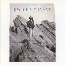 Laden Sie das Bild in den Galerie-Viewer, Dwight Yoakam : Just Lookin&#39; For A Hit (CD, Comp)
