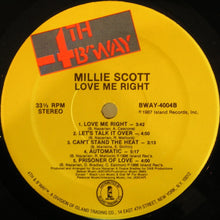 Laden Sie das Bild in den Galerie-Viewer, Millie Scott : Love Me Right (LP, Album)
