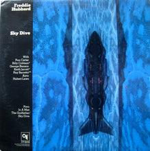 Laden Sie das Bild in den Galerie-Viewer, Freddie Hubbard : Sky Dive (LP, Album, Gat)
