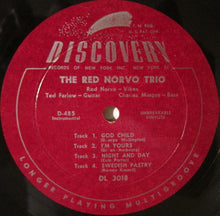 Laden Sie das Bild in den Galerie-Viewer, The Red Norvo Trio : Red Norvo Trio, Volume Two (10&quot;)
