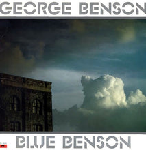 Laden Sie das Bild in den Galerie-Viewer, George Benson : Blue Benson (LP, Comp)
