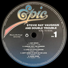 Laden Sie das Bild in den Galerie-Viewer, Stevie Ray Vaughan And Double Trouble* : Soul To Soul (LP, Album, RE, 180)
