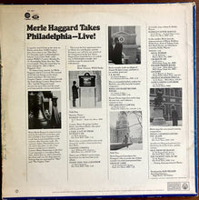 Laden Sie das Bild in den Galerie-Viewer, Merle Haggard With Bonnie Owens And The Strangers (5) : The Fightin&#39; Side Of Me (LP, Album, Win)
