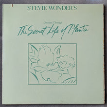 Laden Sie das Bild in den Galerie-Viewer, Stevie Wonder : Journey Through The Secret Life Of Plants (2xLP, Album, Aut)
