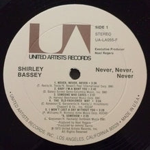 Charger l&#39;image dans la galerie, Shirley Bassey : Never Never Never (LP, Album, Gat)
