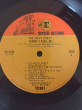 Laden Sie das Bild in den Galerie-Viewer, Sammy Davis Jr. : The Goin&#39;s Great (LP, Album)
