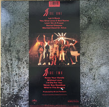 Charger l&#39;image dans la galerie, Bon Jovi : Slippery When Wet (LP, Album, 53 )
