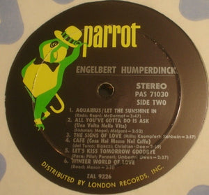 Engelbert Humperdinck : Engelbert Humperdinck (LP, Album, Wad)