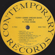 Laden Sie das Bild in den Galerie-Viewer, Terry Gibbs Dream Band : Flying Home (LP, Album)

