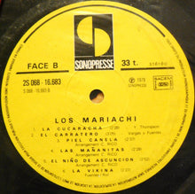 Laden Sie das Bild in den Galerie-Viewer, Los Mariachi De Chucho Rico : Mexique (LP, Album)
