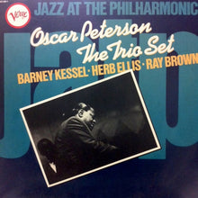 Laden Sie das Bild in den Galerie-Viewer, Oscar Peterson, Barney Kessel ∙ Herb Ellis ∙ Ray Brown : The Oscar Peterson Trio Set (LP, Comp, RE)
