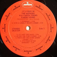 Laden Sie das Bild in den Galerie-Viewer, Faron Young : It&#39;s Four In The Morning With Faron Young (LP, Album)
