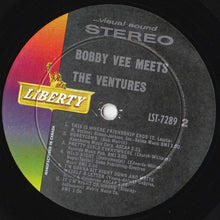 Charger l&#39;image dans la galerie, Bobby Vee Meets The Ventures : Bobby Vee Meets The Ventures (LP, Album)
