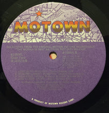 Laden Sie das Bild in den Galerie-Viewer, Stevie Wonder : The Woman In Red (Selections From The Original Motion Picture Soundtrack) (LP, Album, Club, Gat)
