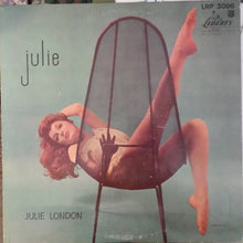 Laden Sie das Bild in den Galerie-Viewer, Julie London : Julie (LP, Album, Mono)
