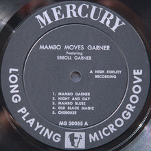 Laden Sie das Bild in den Galerie-Viewer, Erroll Garner : Mambo Moves Garner (LP, Album)

