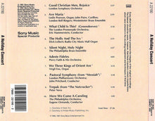 Laden Sie das Bild in den Galerie-Viewer, Various : A Holiday Concert (CD, Comp)
