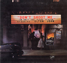 Charger l&#39;image dans la galerie, Elton John : Don&#39;t Shoot Me I&#39;m Only The Piano Player (LP, Album, Pin)
