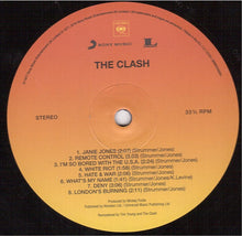 Laden Sie das Bild in den Galerie-Viewer, The Clash : The Clash (LP, Album, RE, RM, 180)
