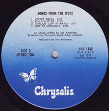 Laden Sie das Bild in den Galerie-Viewer, Jethro Tull : Songs From The Wood (LP, Album, Pit)
